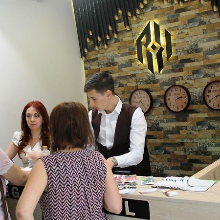 Regard Hotel Jerevan Buitenkant foto